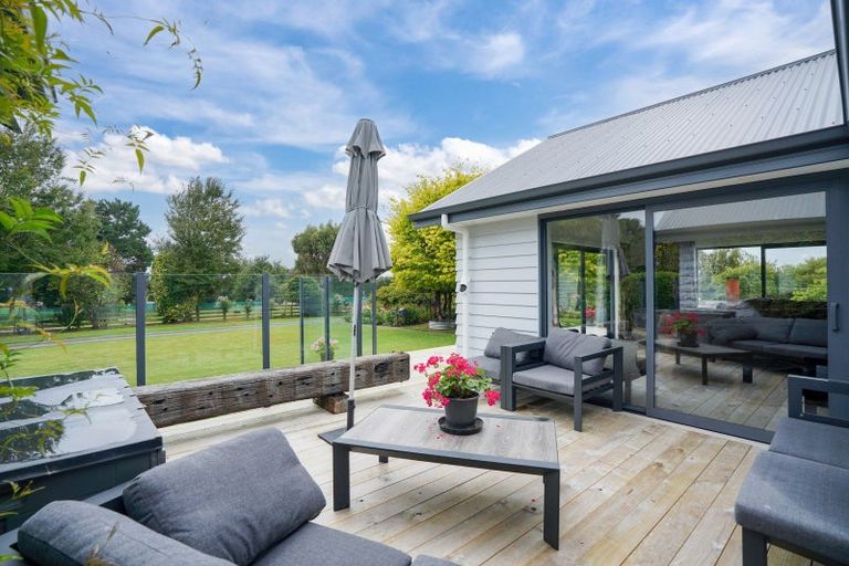 Photo of property in 224 Mill Road South, Seaward Bush, Invercargill, 9871