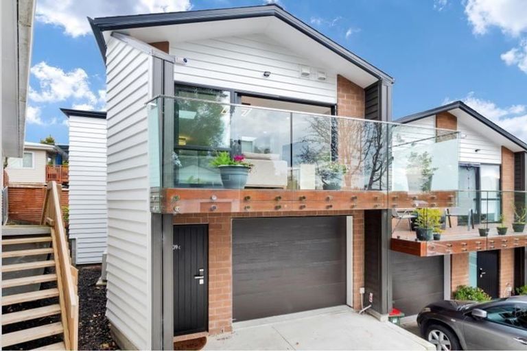 Photo of property in 12/39-42 Keegan Drive, Massey, Auckland, 0614