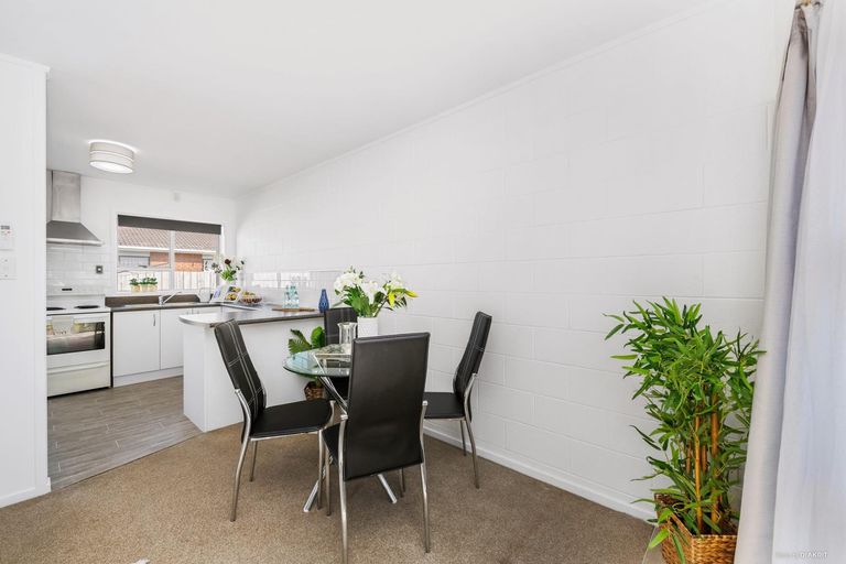 Photo of property in 2/295 Great South Road, Manurewa, Auckland, 2102