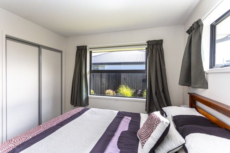 Photo of property in 15 Booth Way, Belfast, Christchurch, 8051