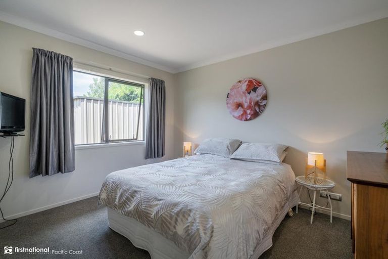 Photo of property in 22 Captain Wood Avenue, Whitianga, 3510