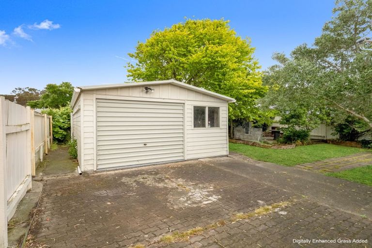 Photo of property in 31 Jackson Street, College Estate, Whanganui, 4500
