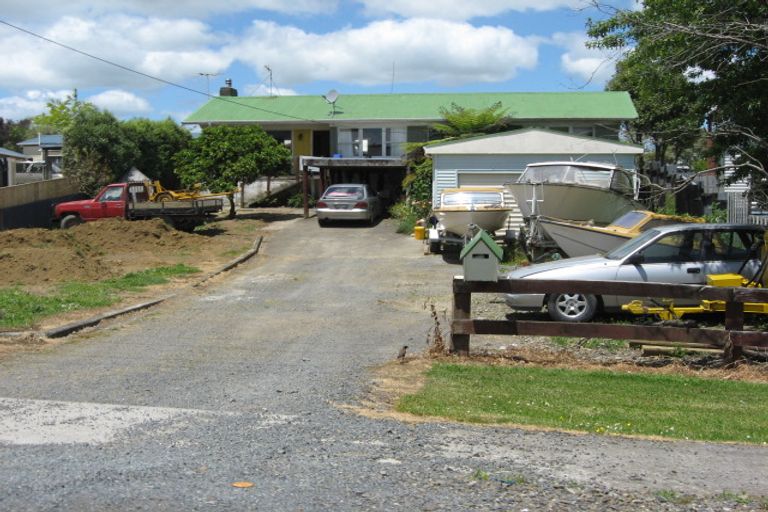 Photo of property in 24 Flanagan Road, Drury, 2113