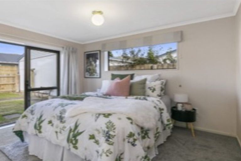 Photo of property in 29a Hardy Street, Waterloo, Lower Hutt, 5011