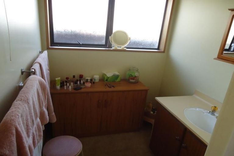 Photo of property in 62 Leacroft Street, Bishopdale, Christchurch, 8053