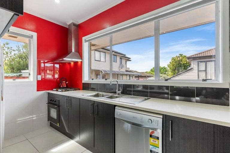 Photo of property in 19 Dryden Avenue, Papatoetoe, Auckland, 2025