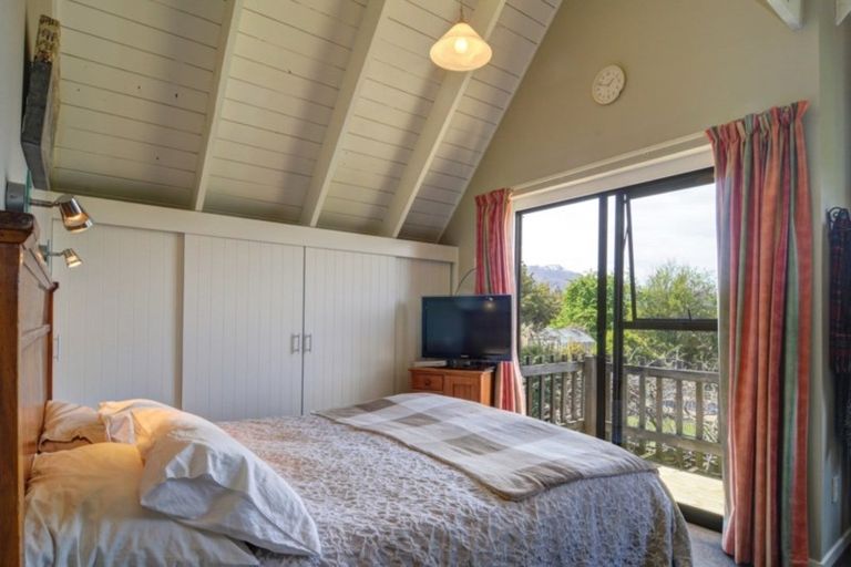 Photo of property in 58 Mountain View Road, Dalefield, Queenstown, 9371