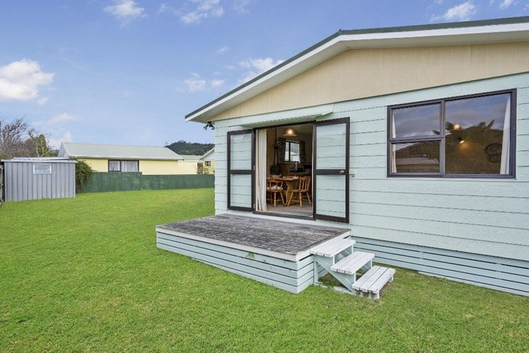 Photo of property in 105 Chartwell Avenue, Whangamata, 3620