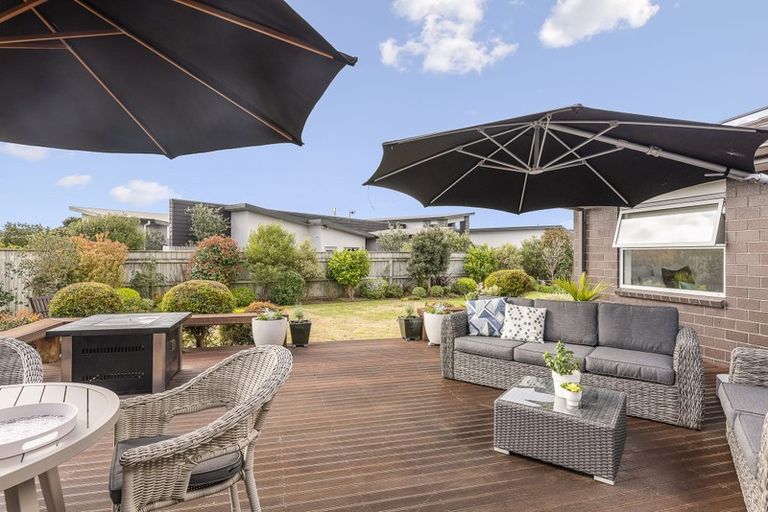 Photo of property in 39 Kotuku Drive, Paraparaumu Beach, Paraparaumu, 5032