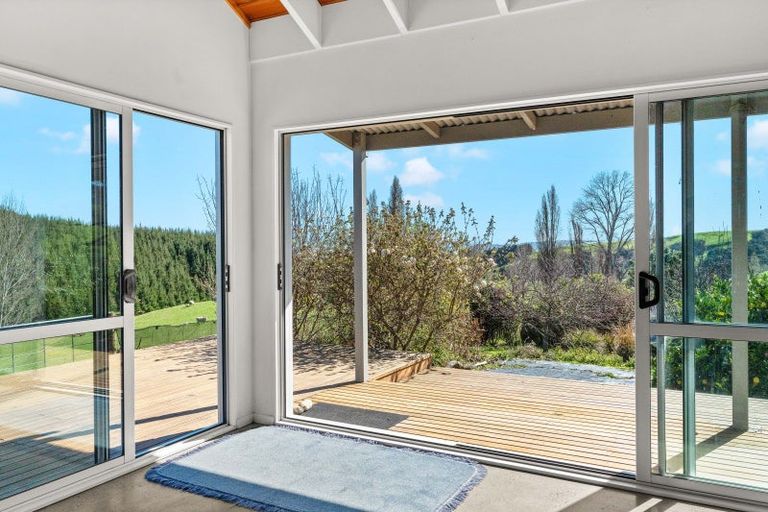 Photo of property in 275 Admiral Road, Admiral Hill, Gladstone, 5883