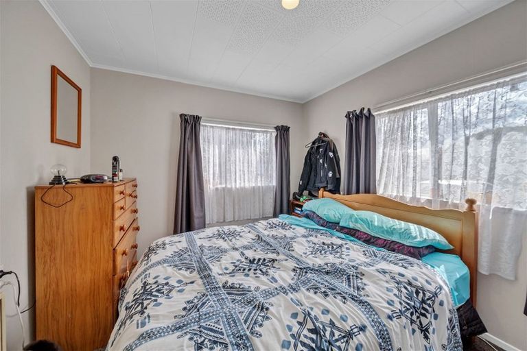 Photo of property in 36 Vogel Street, Hawera, 4610