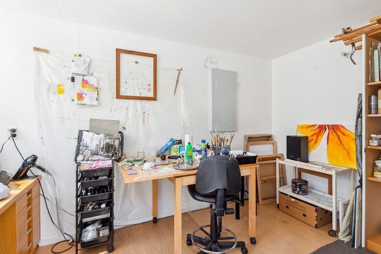 Photo of property in 4 Maple Lane, Waikanae, 5036