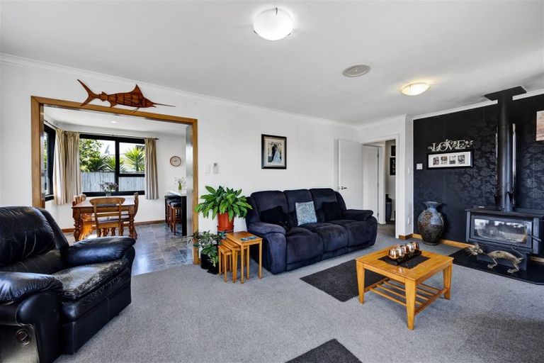 Photo of property in 28 Kingsford Street, Bell Block, New Plymouth, 4312