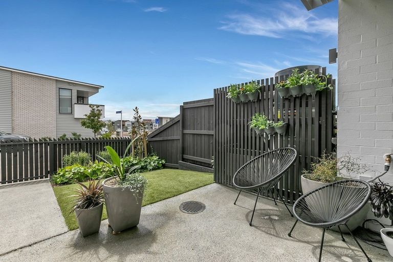 Photo of property in 38 Walter Merton Road, Hobsonville, Auckland, 0616