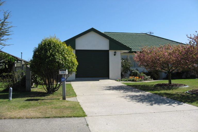 Photo of property in 73 Makarini Street, Paraparaumu, 5032