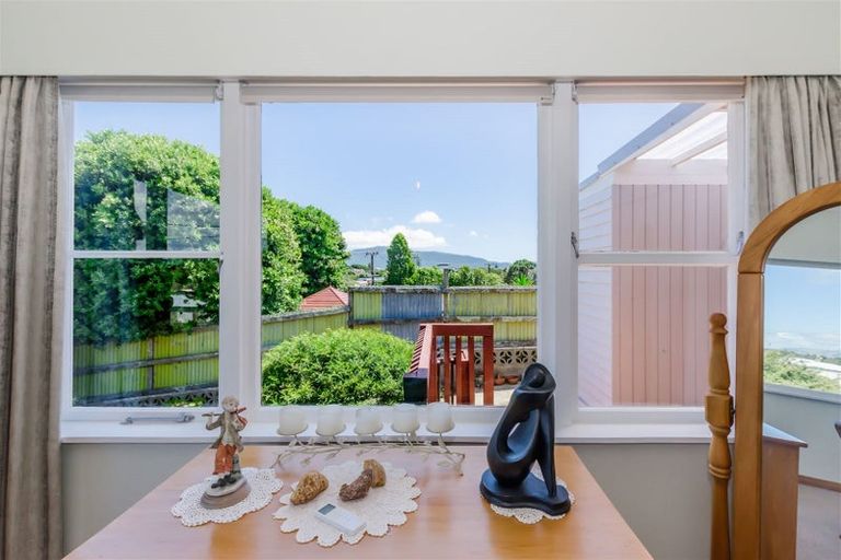 Photo of property in 27 Sweetman Avenue, Paraparaumu Beach, Paraparaumu, 5032