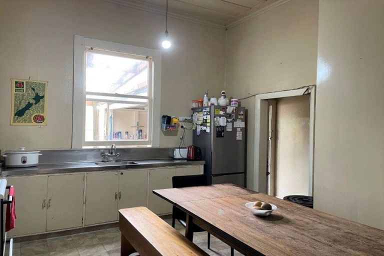 Photo of property in 2 Hamlet Street, Dannevirke, 4930