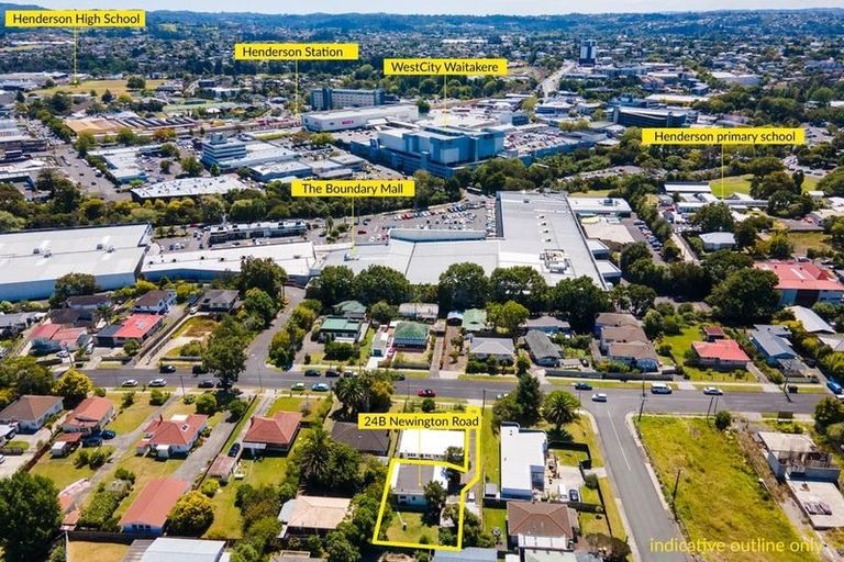 Photo of property in 24 Newington Road, Henderson, Auckland, 0612