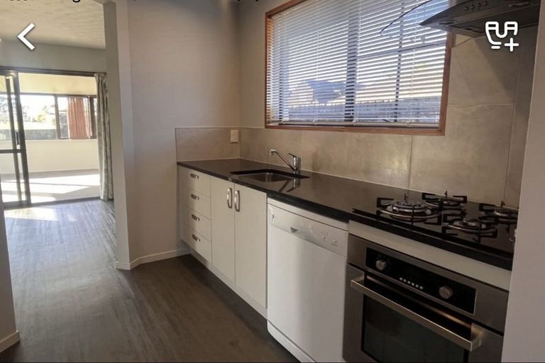 Photo of property in 32 Karnak Crescent, Russley, Christchurch, 8042