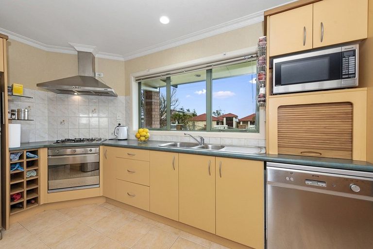 Photo of property in 115 Rototuna Road, Rototuna, Hamilton, 3210