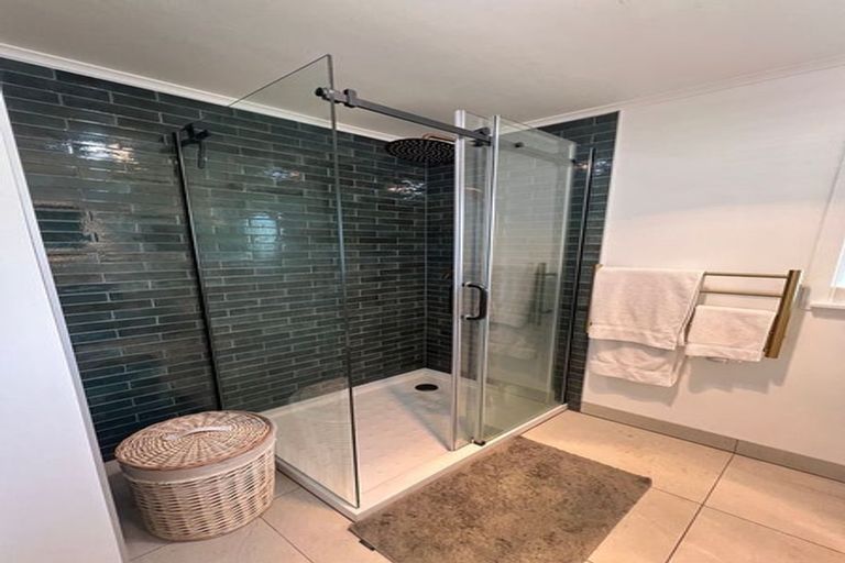 Photo of property in 26 Saffron Street, Birkdale, Auckland, 0626