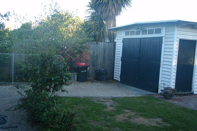 Photo of property in 74 Clare Road, St Albans, Christchurch, 8014
