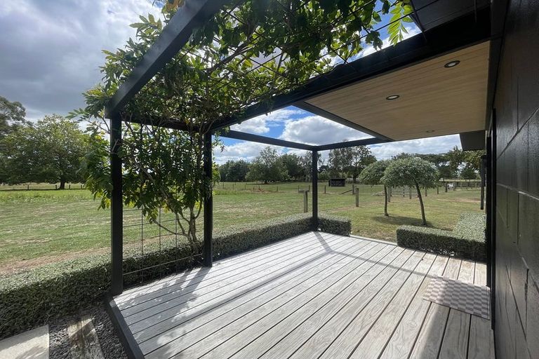 Photo of property in 37 Peake Road, Cambridge, Hamilton, 3283