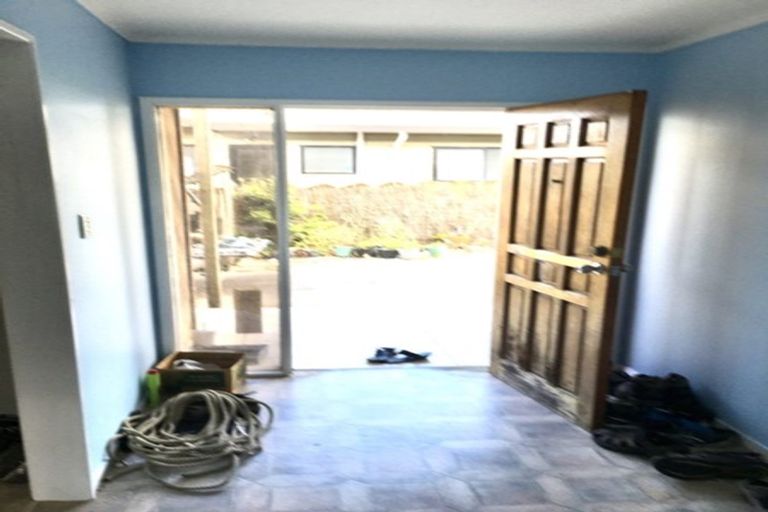 Photo of property in 105 Simpson Road, Ranui, Auckland, 0612