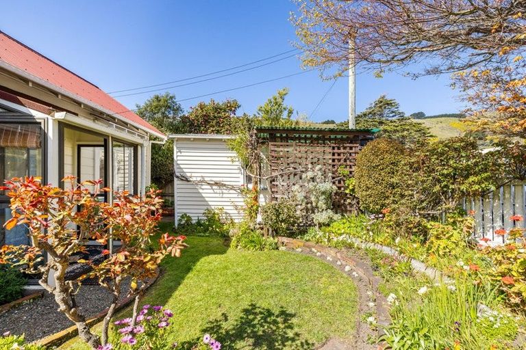 Photo of property in 63 Dryden Street, Sumner, Christchurch, 8081