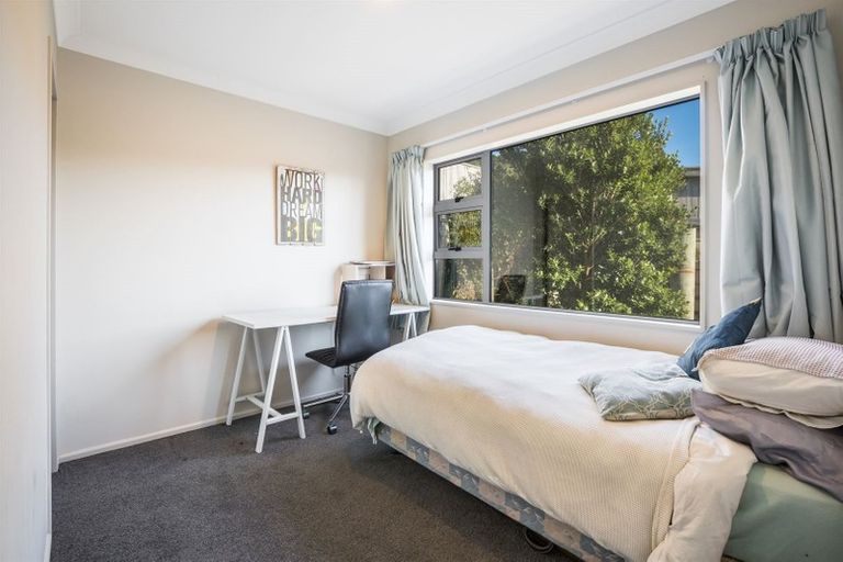 Photo of property in 3 Gennaker Lane, Whitby, Porirua, 5024