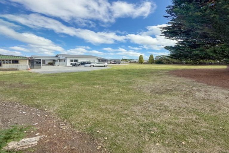 Photo of property in 37a Avenue Road, Foxton, 4814