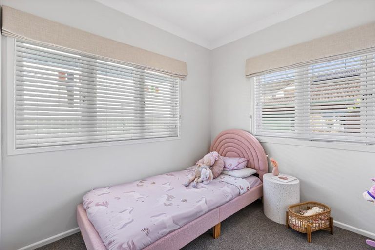 Photo of property in 1/26 Queen Street, Papakura, 2110