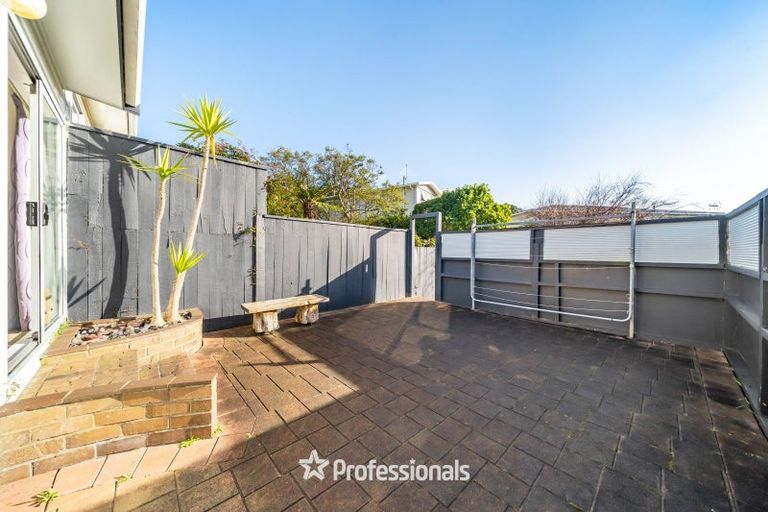 Photo of property in 142a Broderick Road, Johnsonville, Wellington, 6037