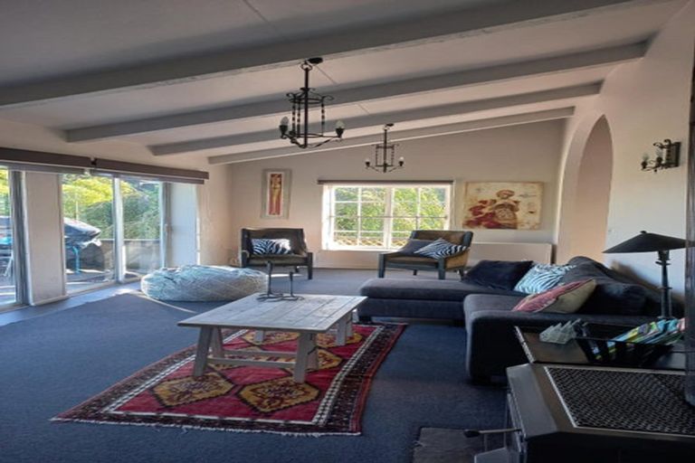 Photo of property in 35 Tremaine Avenue, Two Mile Bay, Taupo, 3330