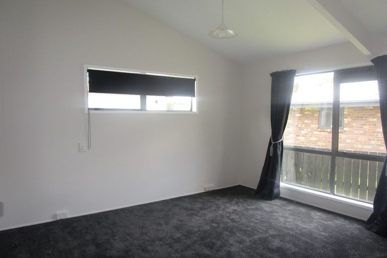 Photo of property in 1a Kelvin Road, Papakura, 2110