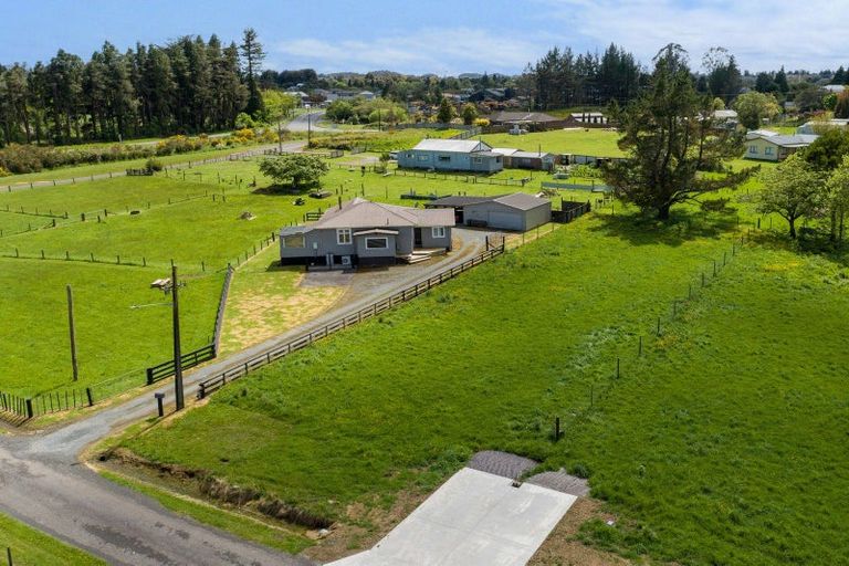 Photo of property in 10 Maire Street, Mamaku, 3020