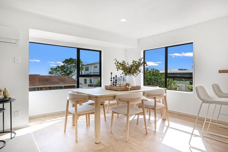 Photo of property in 221a Ngatai Road, Otumoetai, Tauranga, 3110