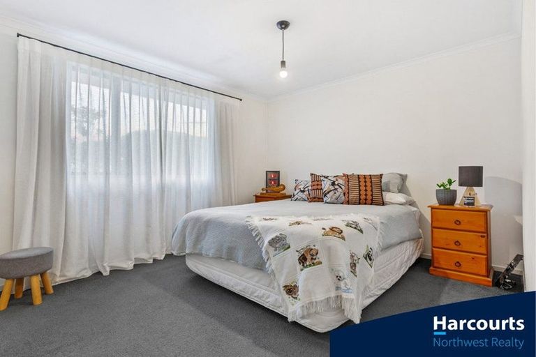 Photo of property in 169j Colwill Road, Massey, Auckland, 0614