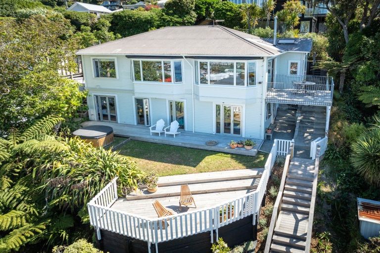 Photo of property in 30 Sugarloaf Road, Brooklyn, Wellington, 6021