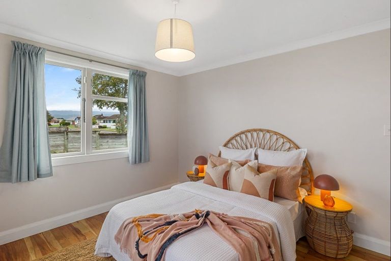 Photo of property in 14 Awatea Street, Levin, 5510