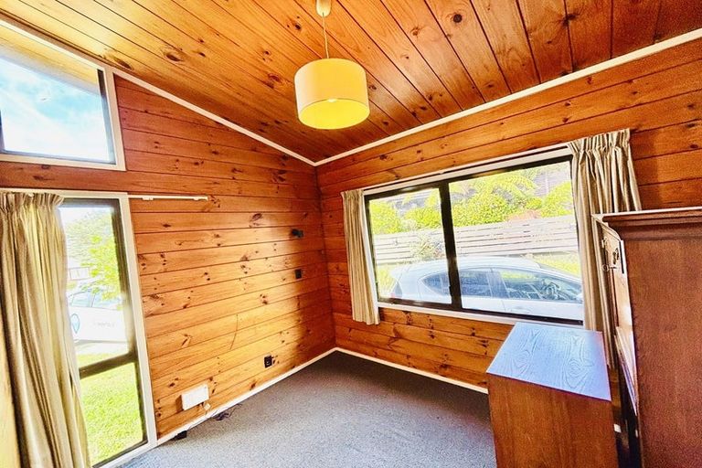 Photo of property in 10 Hicks Close, Whitby, Porirua, 5024