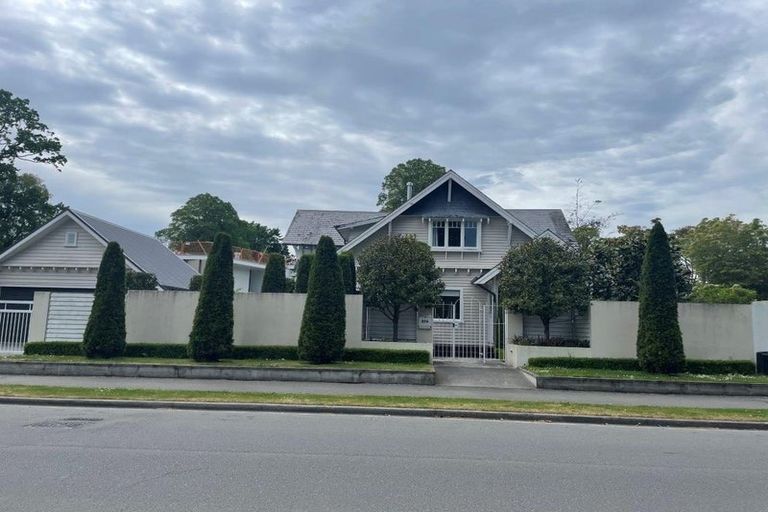 Photo of property in 214 Clyde Road, Burnside, Christchurch, 8053