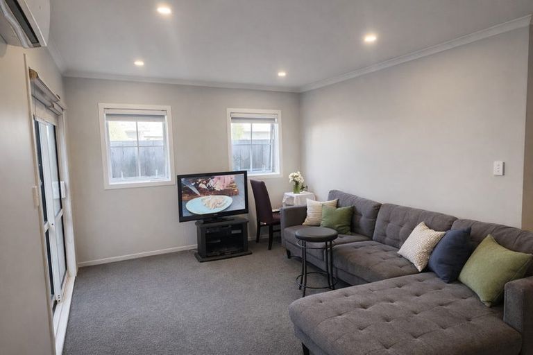 Photo of property in 32 Newcastle Road, Dinsdale, Hamilton, 3204