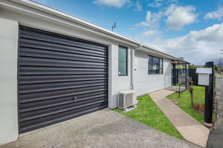 Photo of property in 58 Dalgety Street, Saint Kilda, Dunedin, 9012