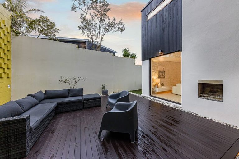 Photo of property in 303 Beach Road, Campbells Bay, Auckland, 0630