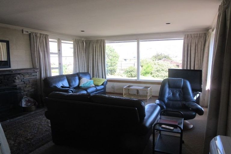 Photo of property in 61 Manuka Crescent, Wanaka, 9305