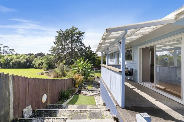 Photo of property in 23 Epping Road, Henderson, Auckland, 0610