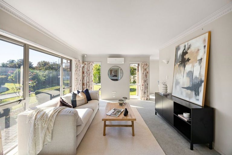 Photo of property in 1 The Avenue, Harrowfield, Hamilton, 3210