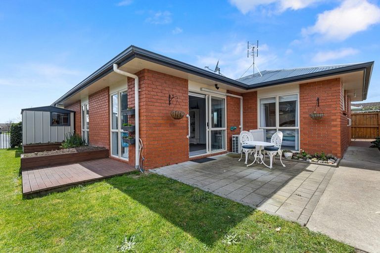 Photo of property in 5 Shrule Place, Huntington, Hamilton, 3210