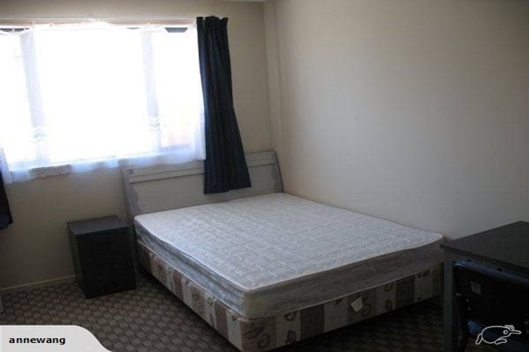 Photo of property in 158 Peverel Street, Riccarton, Christchurch, 8041